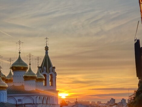 Контрасты Нижнего Посада (Рождественская и Кожевенная)